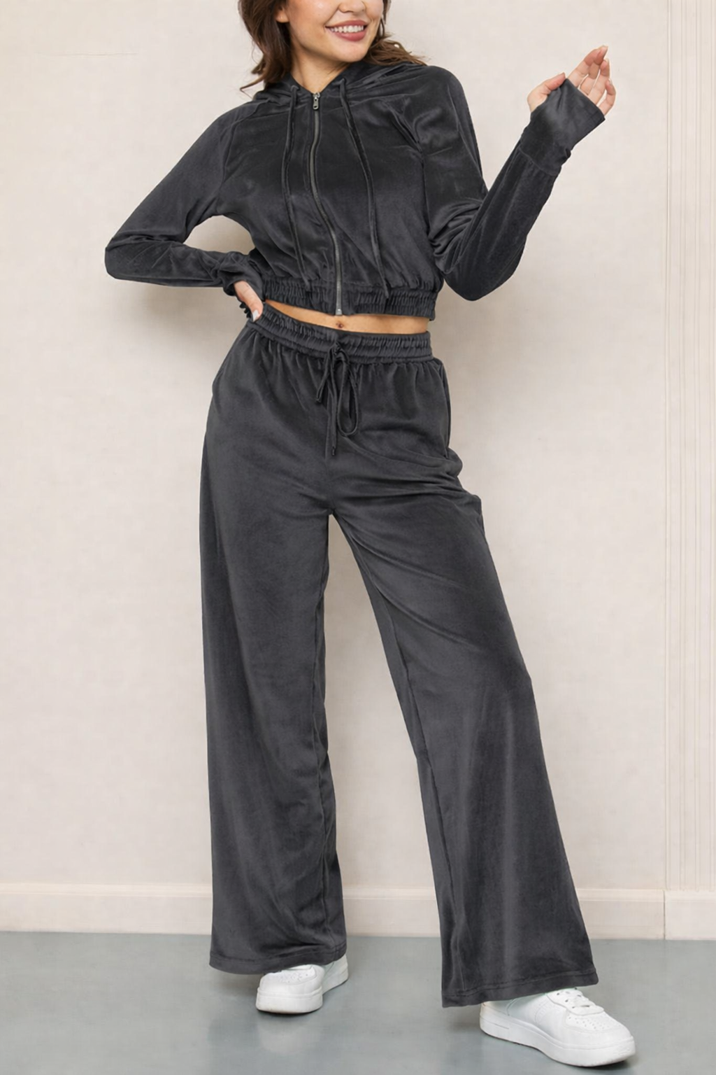Velour Lounge Set - Loungewear | 8j03aj-k6.myshopify.com